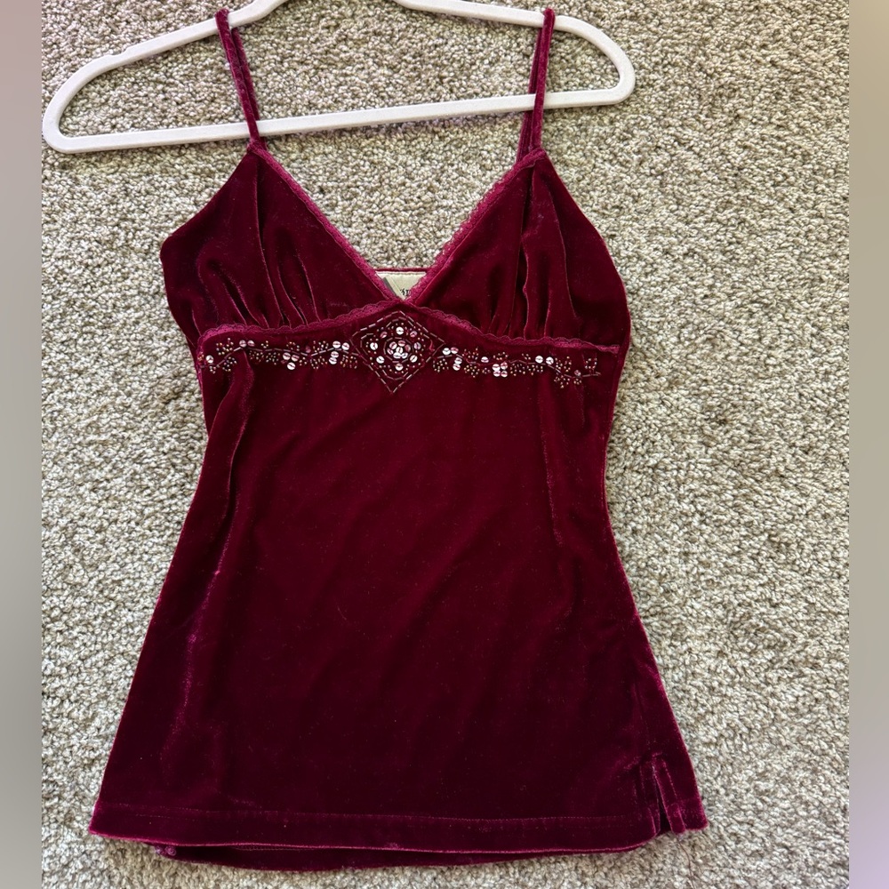 Red velvet tank y2k